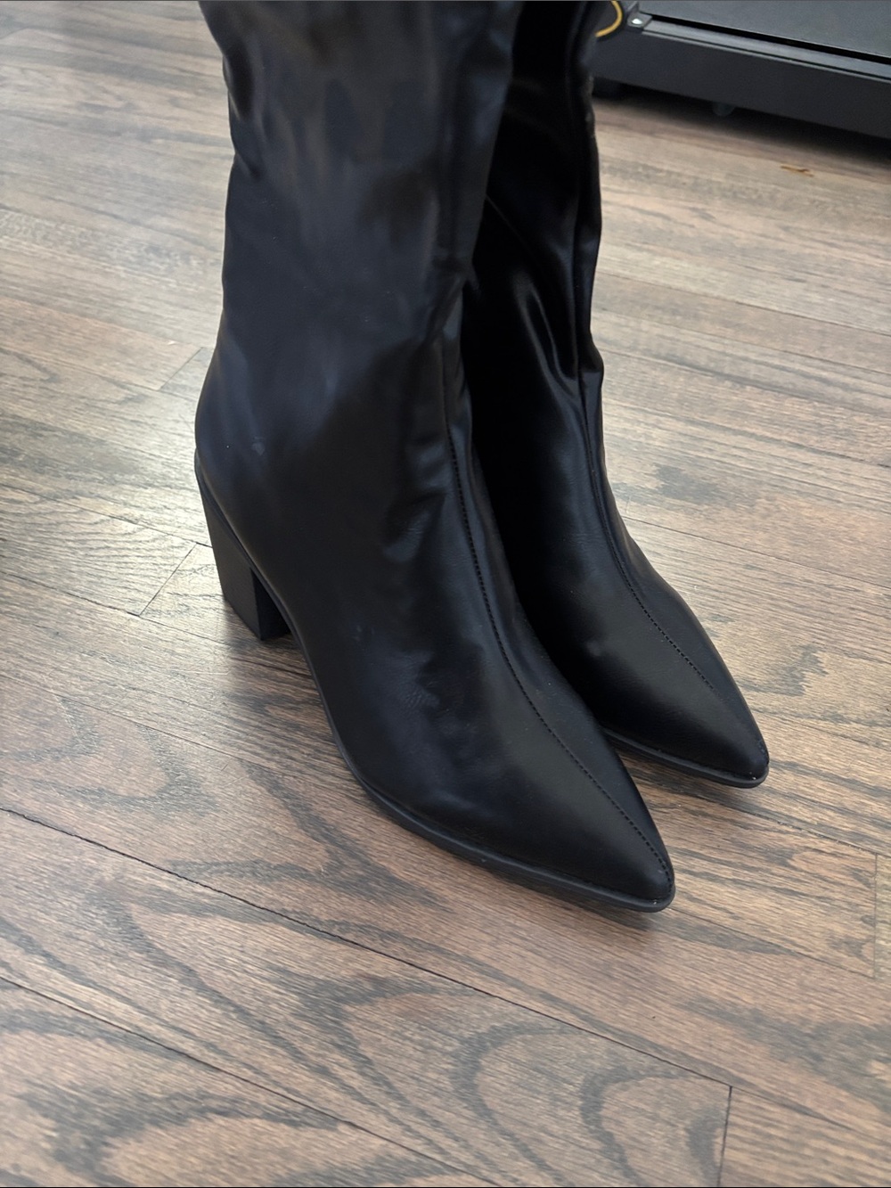 Journee Collection Black Knee-High Block Heel Boots - Picture 13 of 16